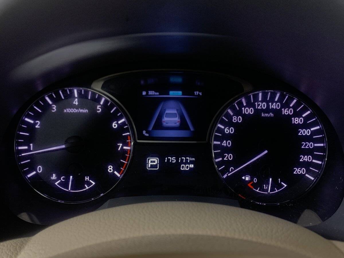 Nissan Teana с пробегом — 2014 год. Фото: #14