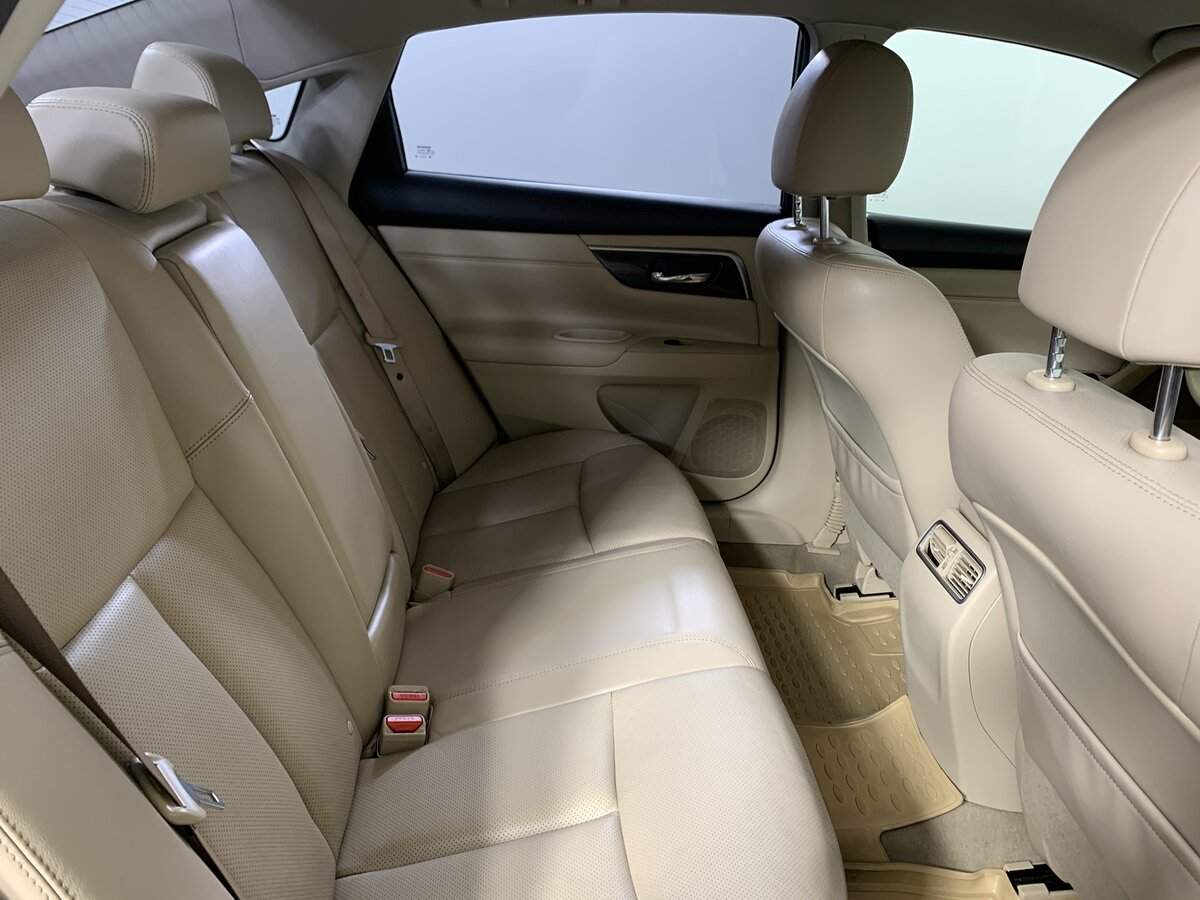 Nissan Teana с пробегом — 2014 год. Фото: #17