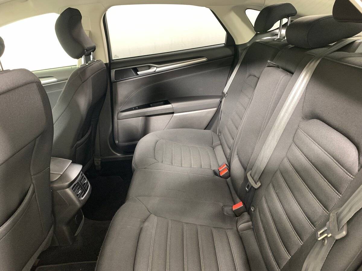 Ford Mondeo с пробегом — 2018 год. Фото: #17