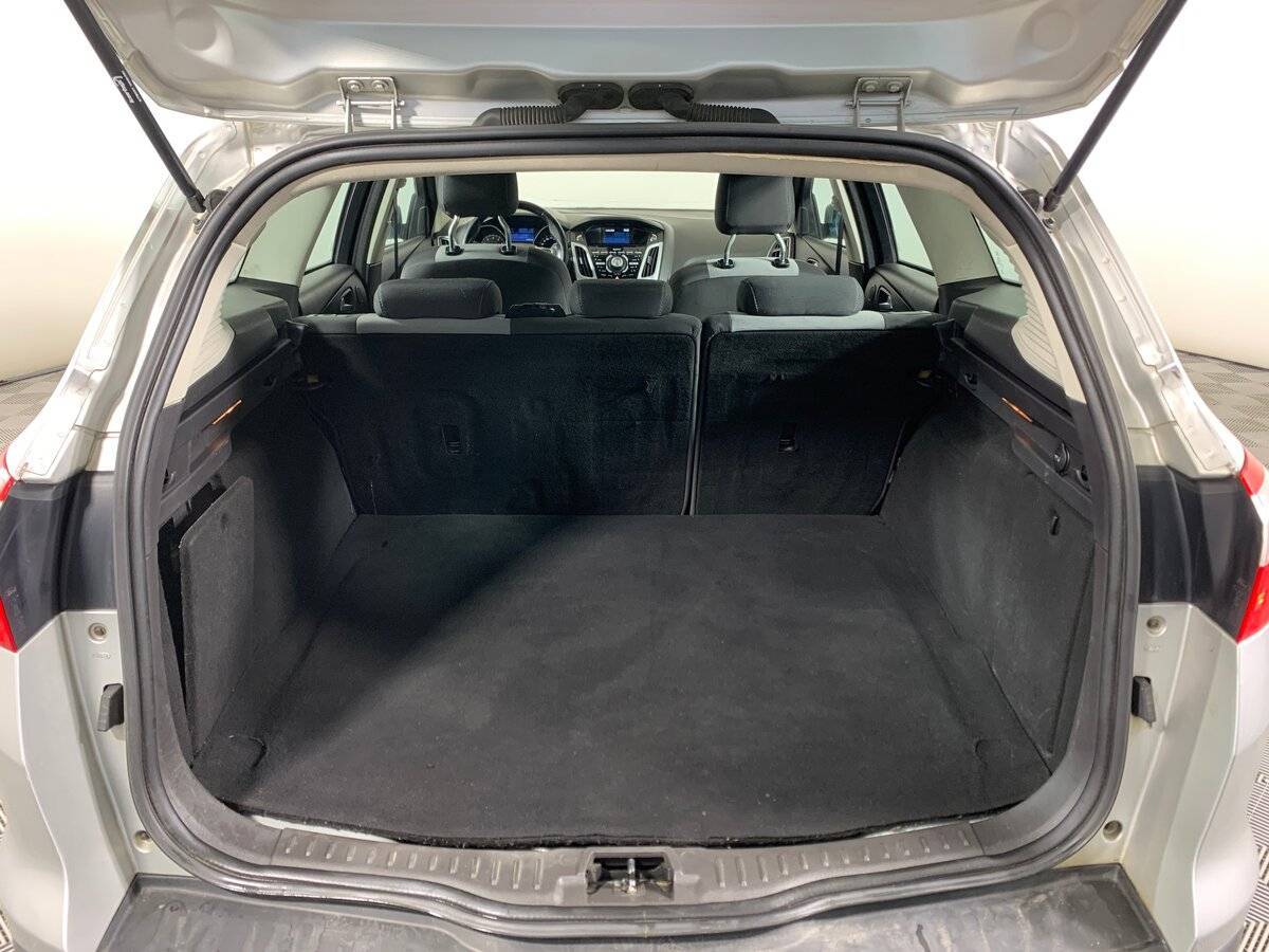 Ford Focus с пробегом — 2012 год. Фото: #17