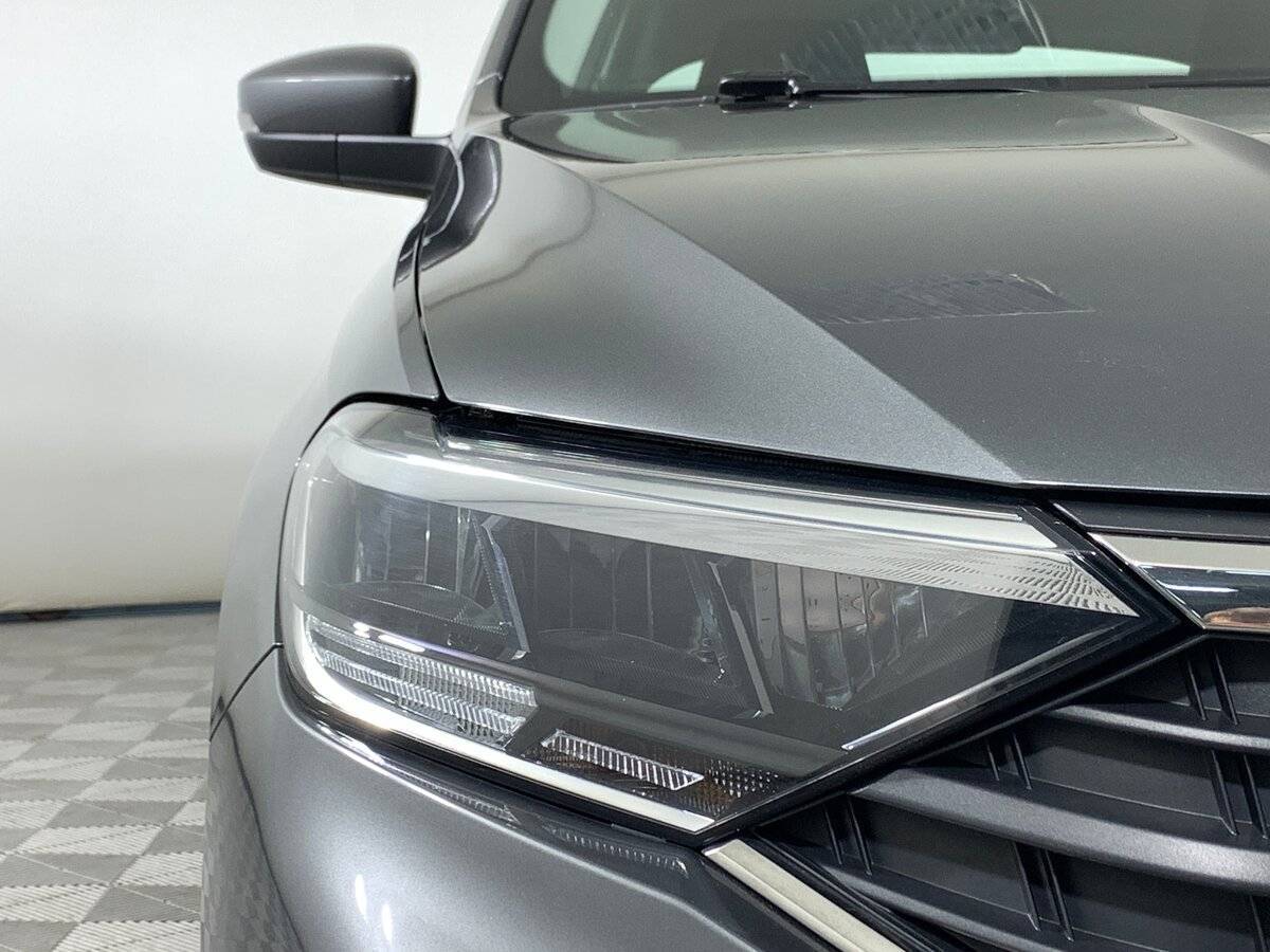 Volkswagen Polo с пробегом — 2020 год. Фото: #9