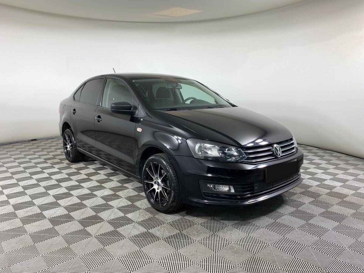 Volkswagen Polo с пробегом — 2018 год. Фото: #2