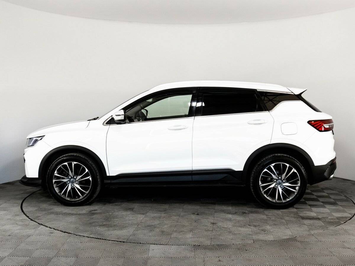 Geely Coolray с пробегом — 2023 год. Фото: #7