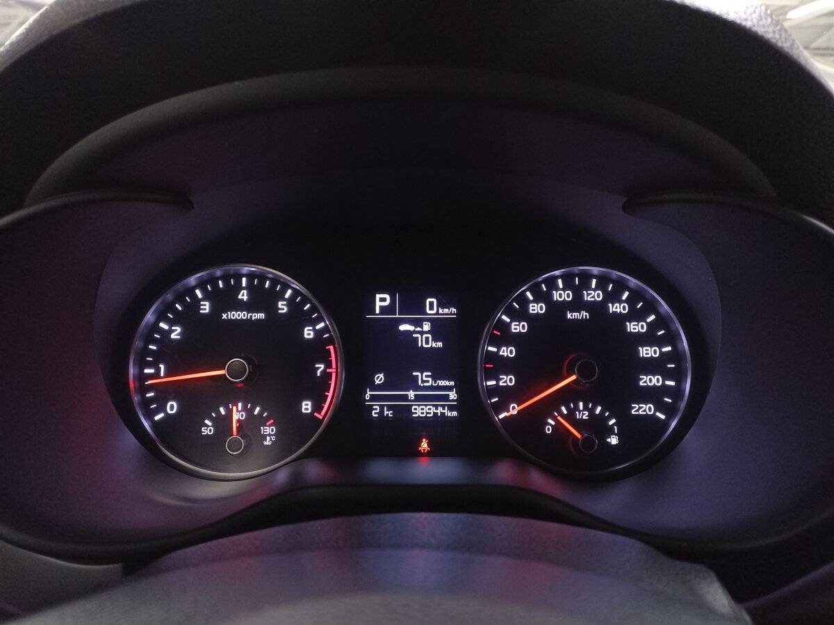 Kia Rio с пробегом — 2019 год. Фото: #12