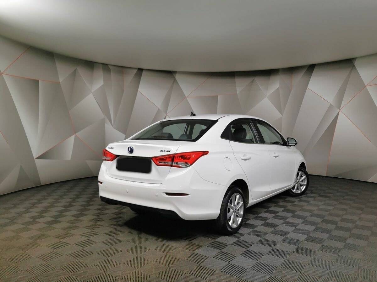 Changan Alsvin с пробегом — 2023 год. Фото: #1