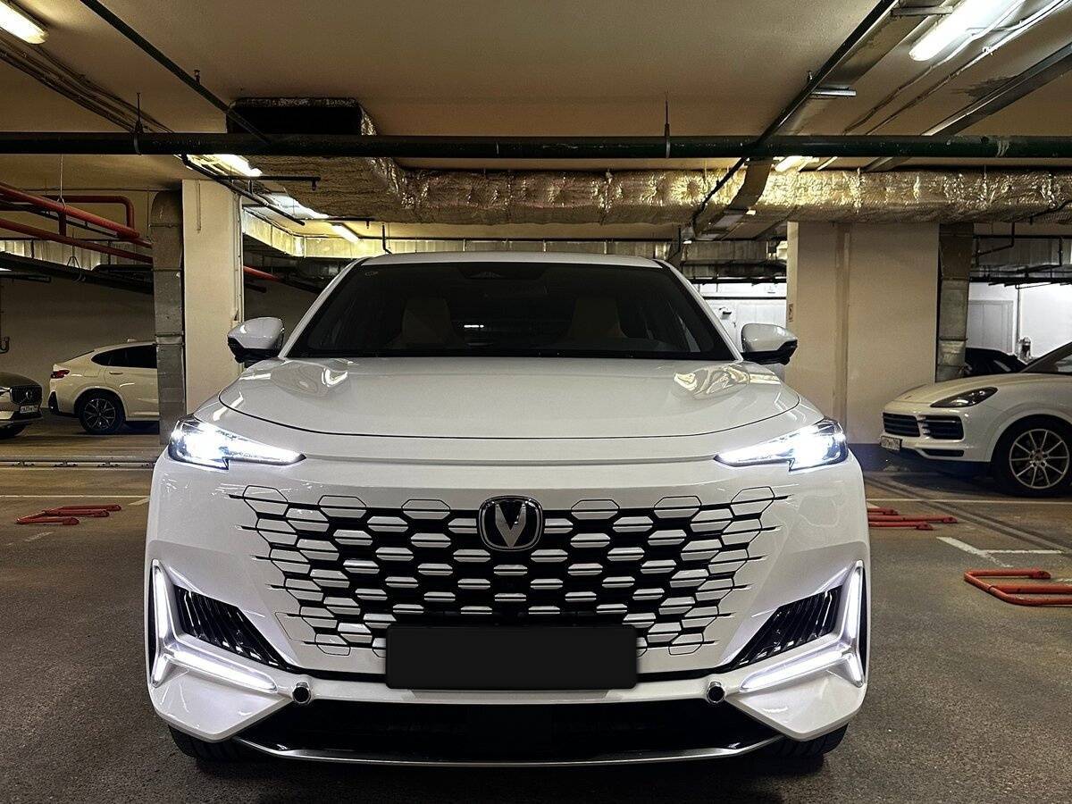 Changan UNI-K с пробегом — 2023 год. Фото: #1