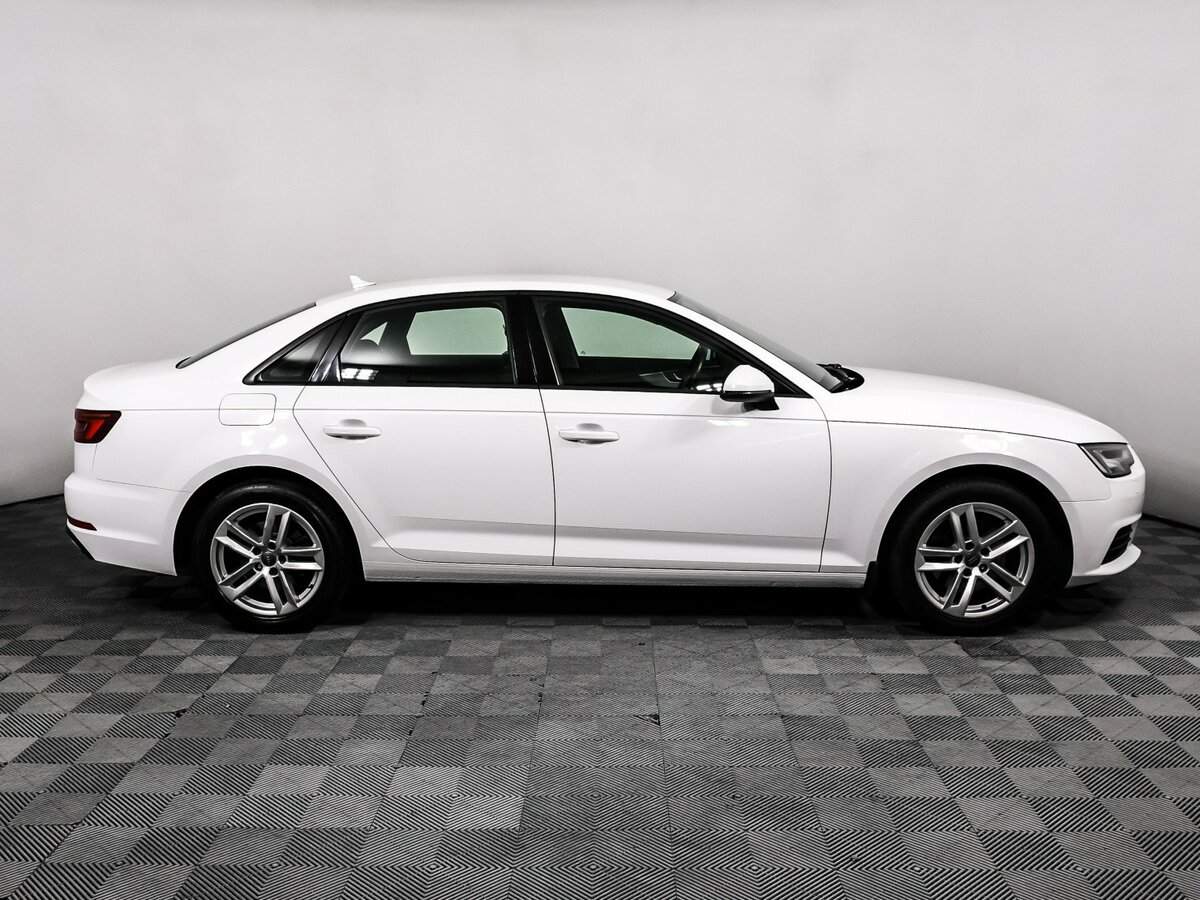 Audi A4 с пробегом — 2018 год. Фото: #3