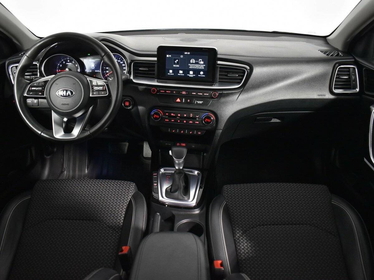 Kia Ceed с пробегом — 2019 год. Фото: #10
