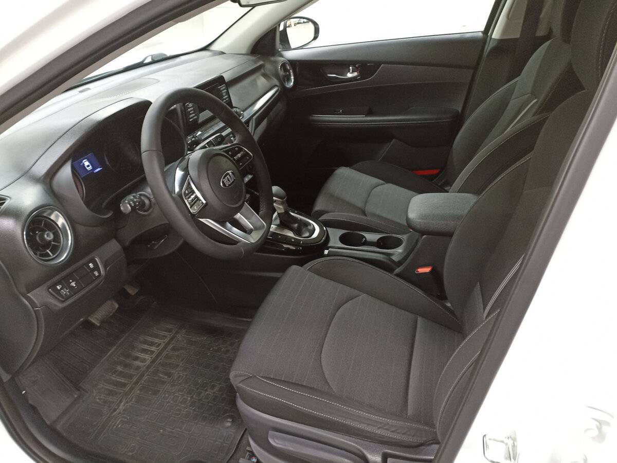 Kia Cerato с пробегом — 2019 год. Фото: #15