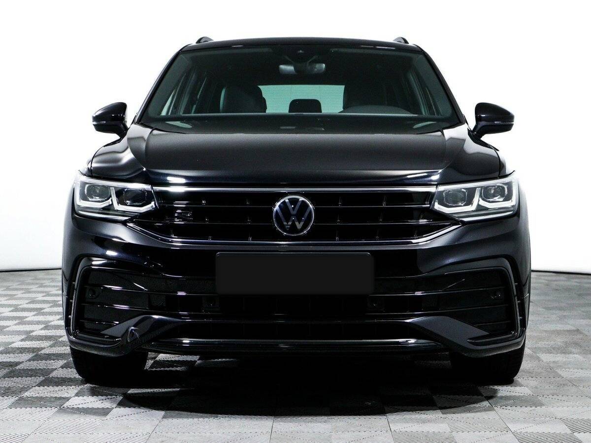 Volkswagen Tiguan с пробегом — 2021 год. Фото: #1