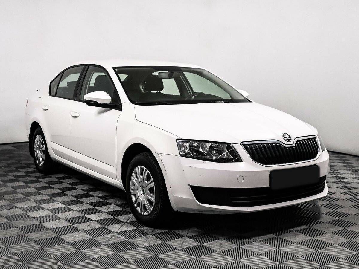 Skoda Octavia с пробегом — 2015 год. Фото: #2