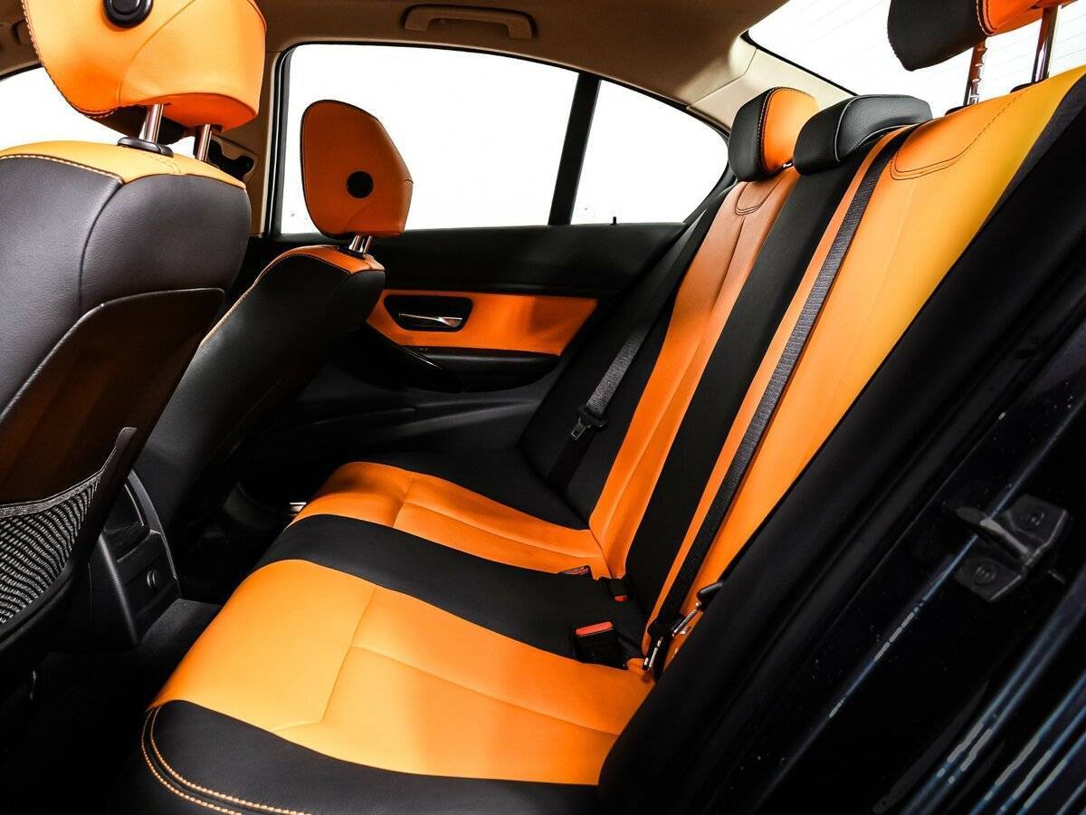 BMW 3 серии с пробегом — 2017 год. Фото: #11