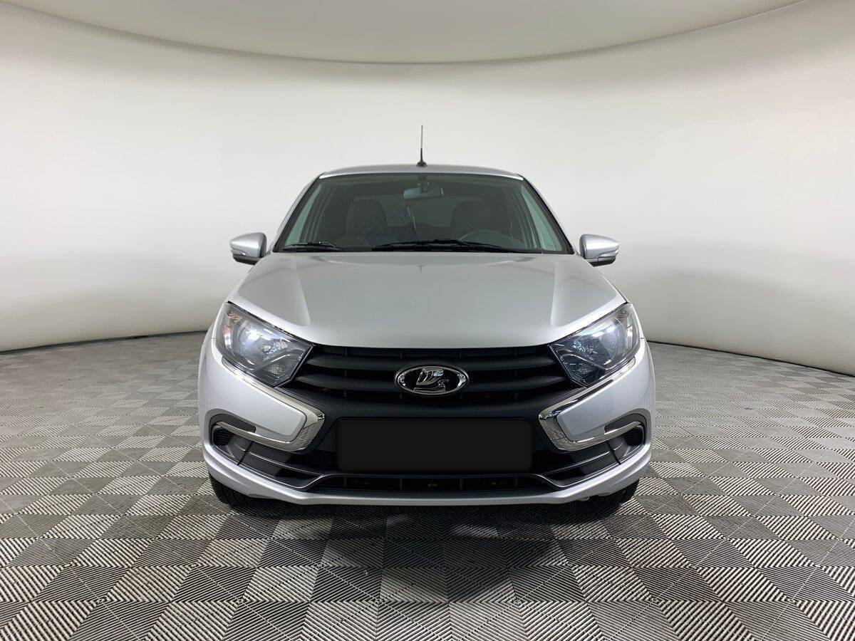 Lada (ВАЗ) Granta с пробегом — 2024 год. Фото: #1