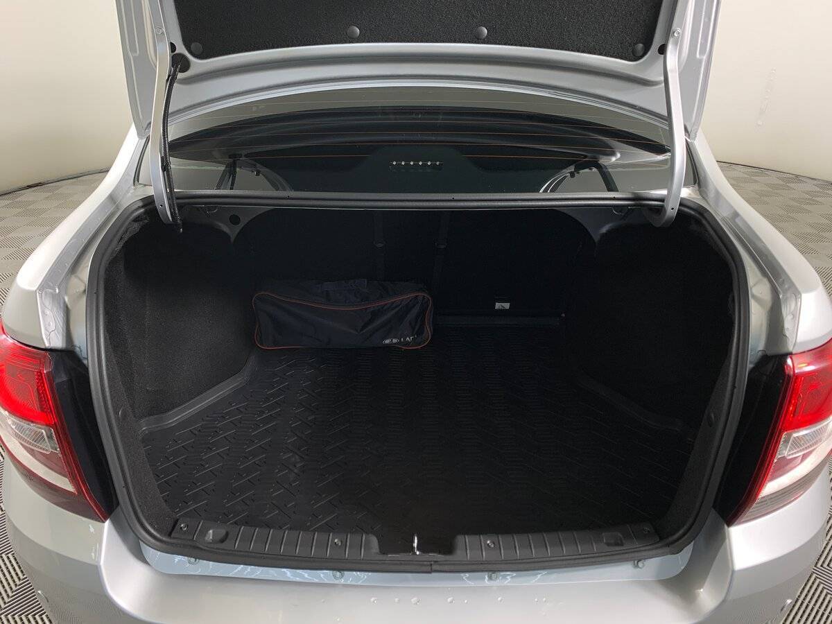 Lada (ВАЗ) Granta с пробегом — 2024 год. Фото: #18