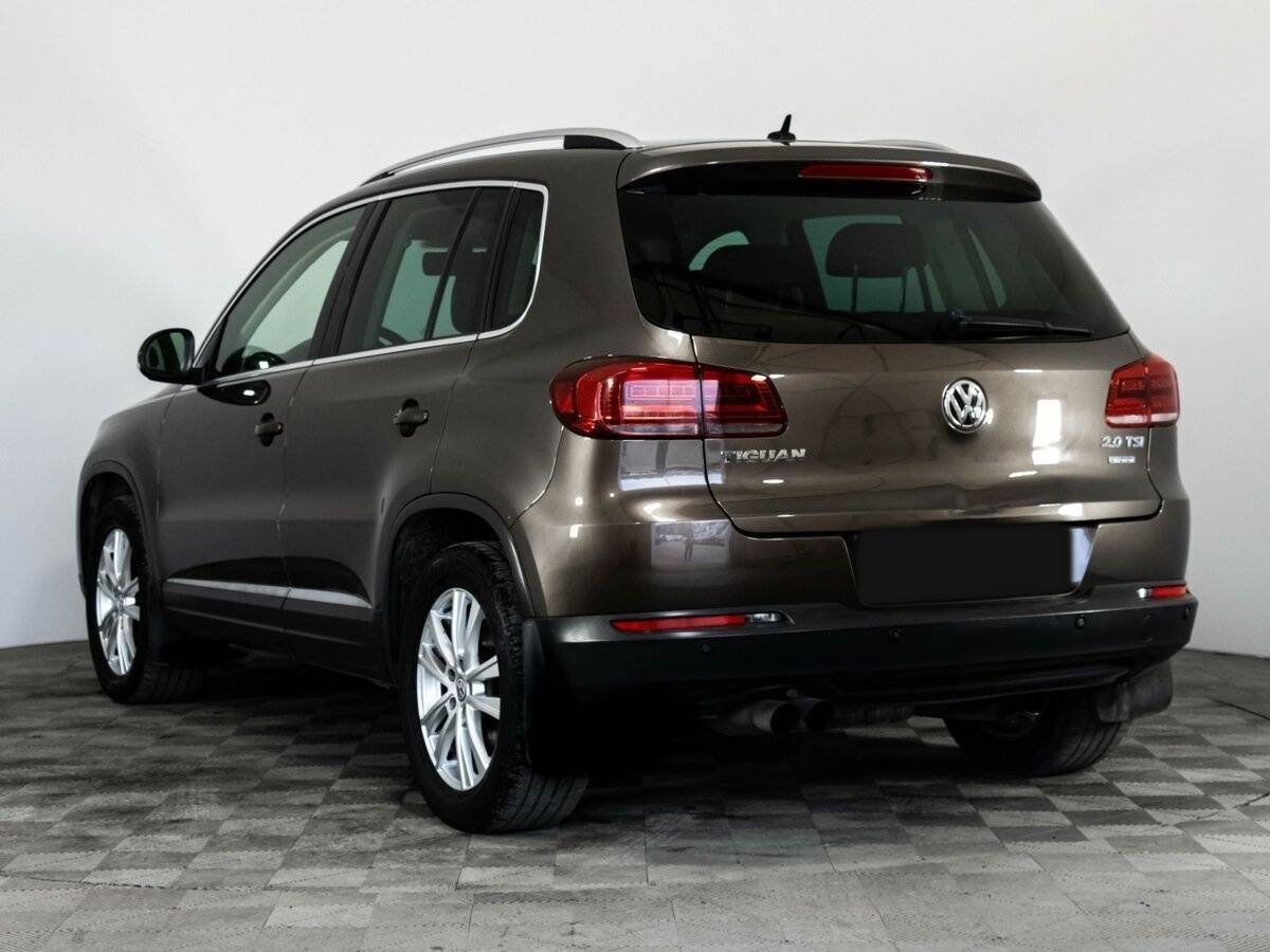 Volkswagen Tiguan с пробегом — 2014 год. Фото: #6