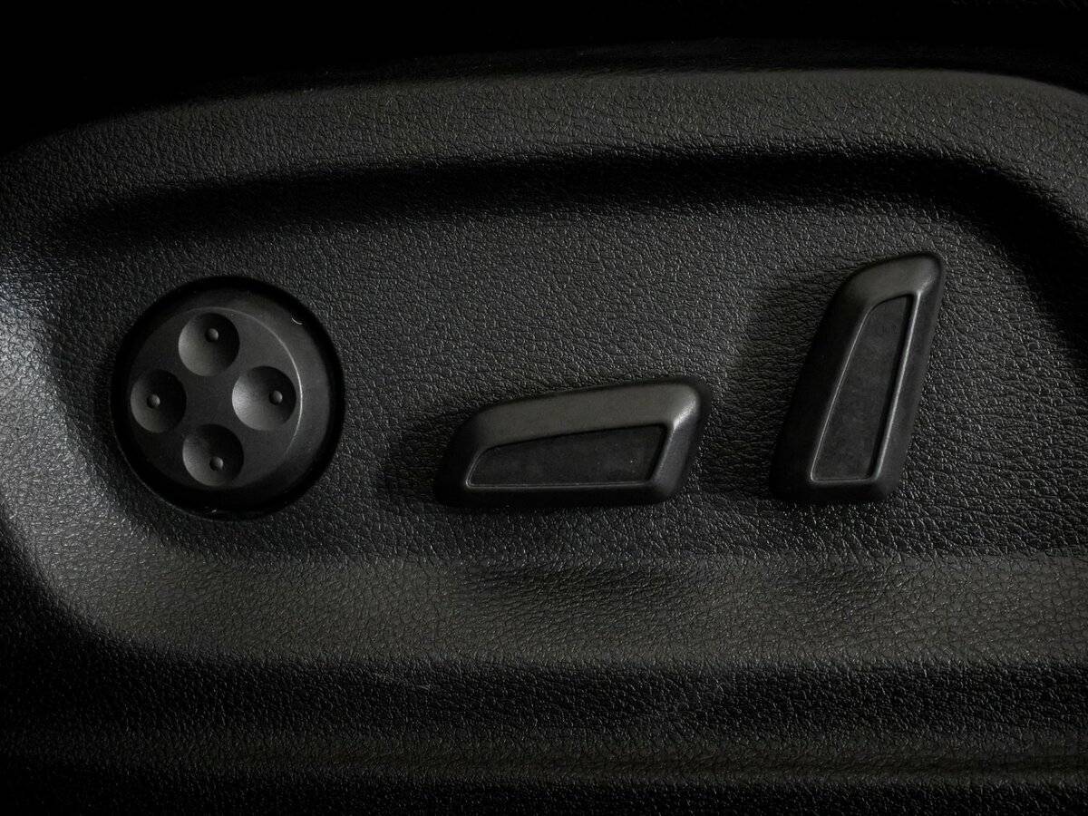 Volkswagen Tiguan с пробегом — 2014 год. Фото: #18