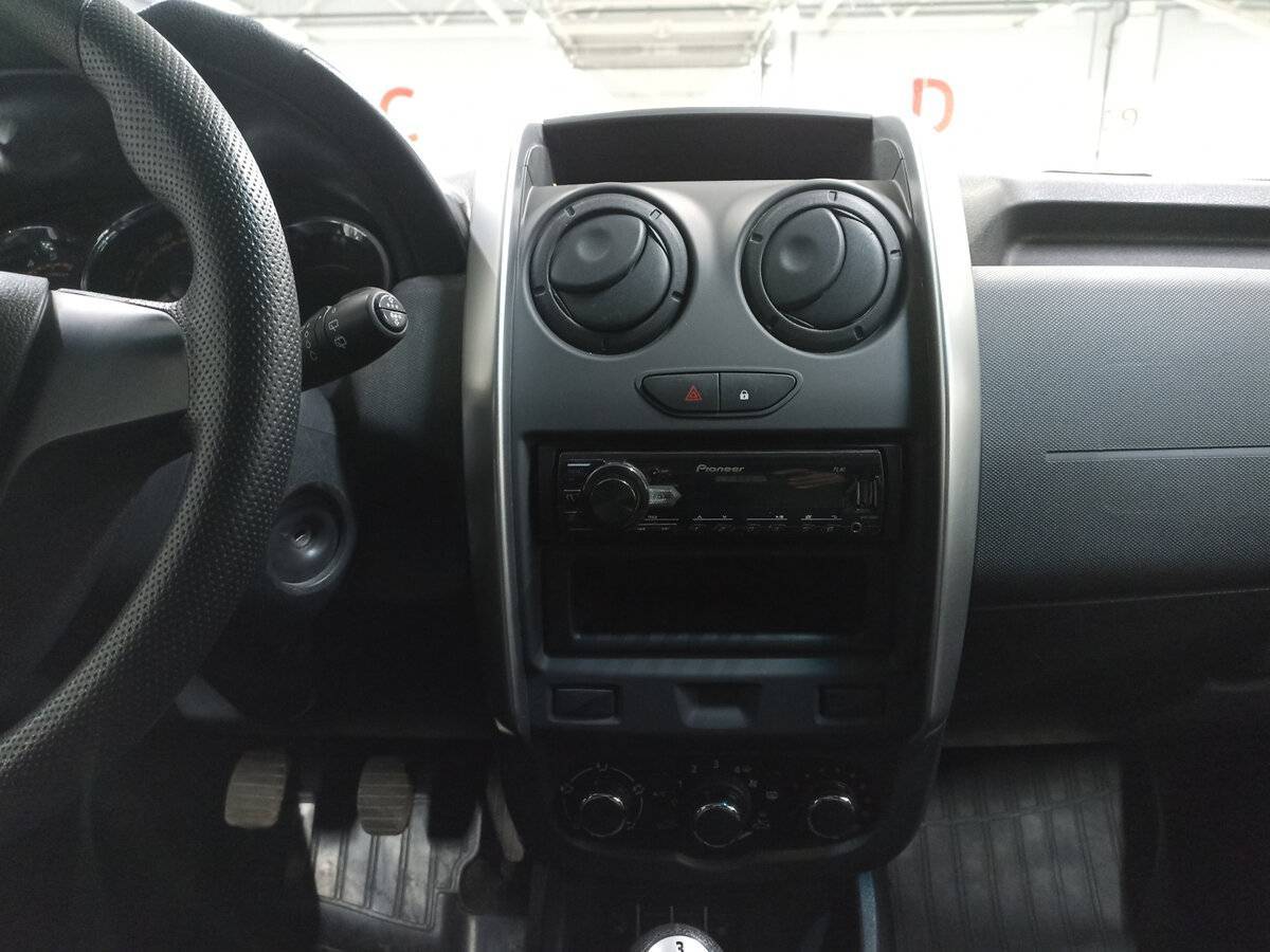 Lada (ВАЗ) Largus с пробегом — 2021 год. Фото: #14