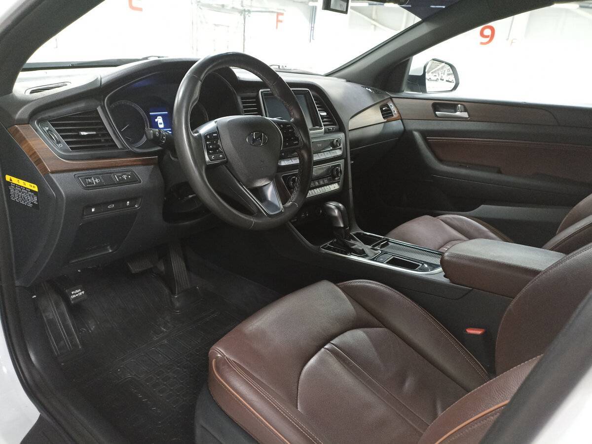 Hyundai Sonata с пробегом — 2017 год. Фото: #15