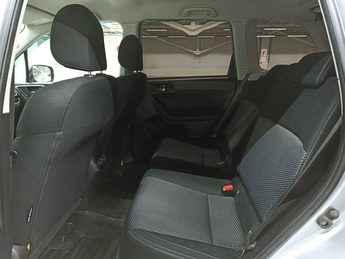 Subaru Forester с пробегом — 2017 год. Фото: #11