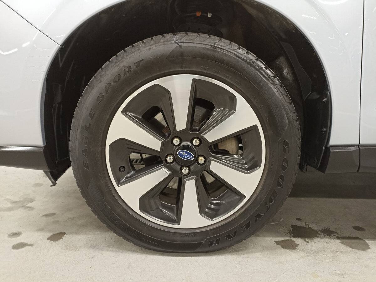 Subaru Forester с пробегом — 2017 год. Фото: #17