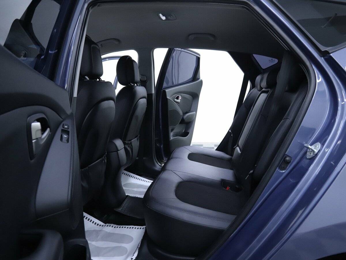 Hyundai ix35 с пробегом — 2012 год. Фото: #17