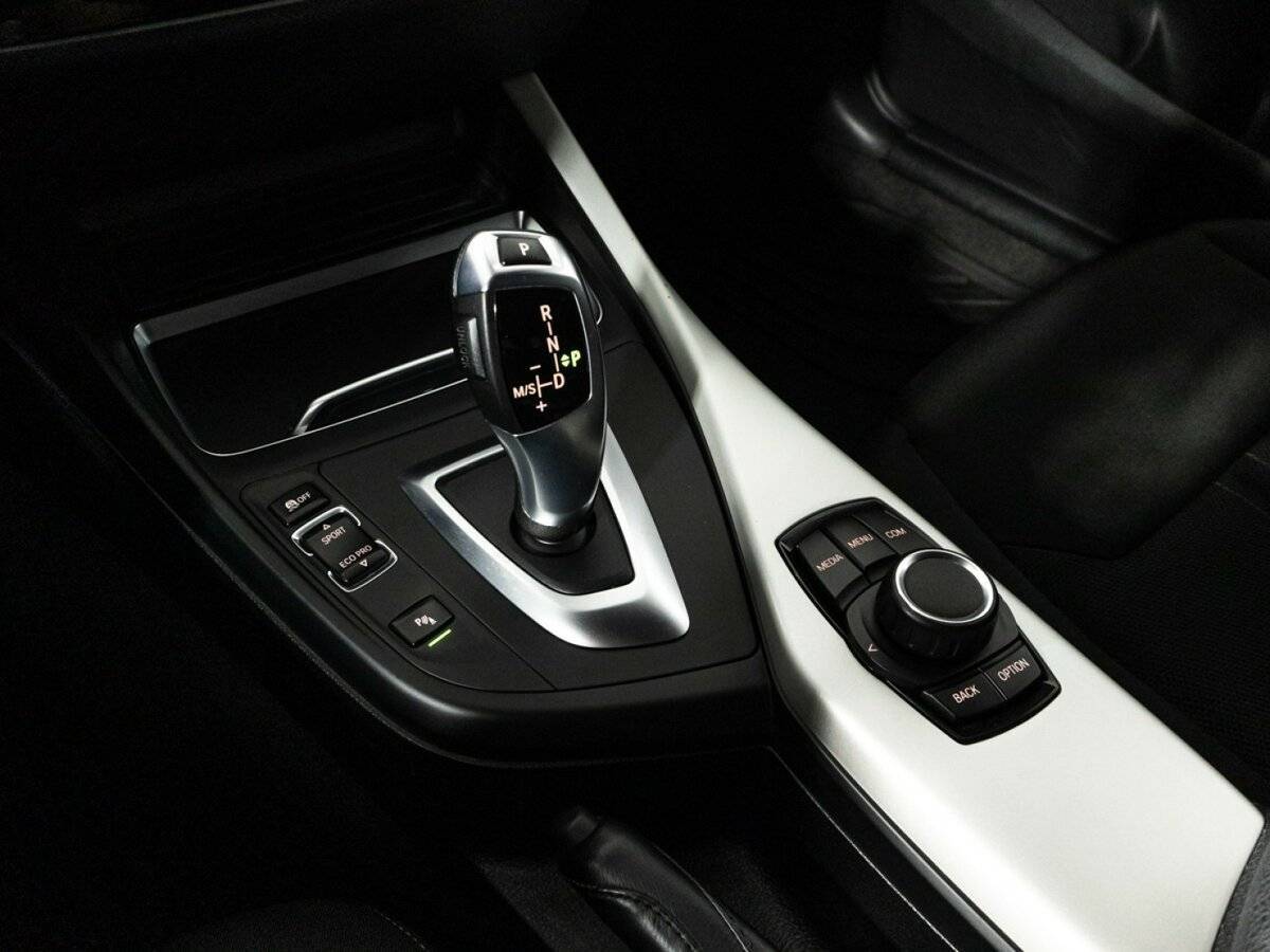 BMW 1 серии с пробегом — 2018 год. Фото: #18