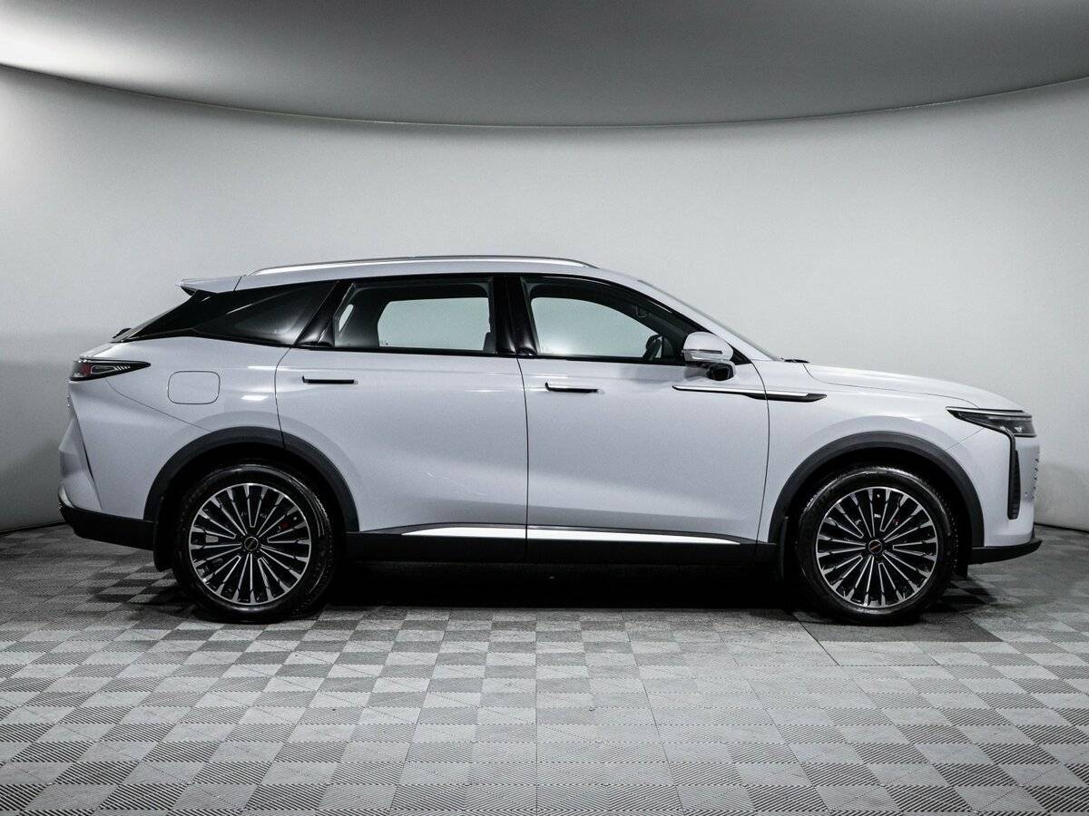 EXEED RX с пробегом — 2024 год. Фото: #3