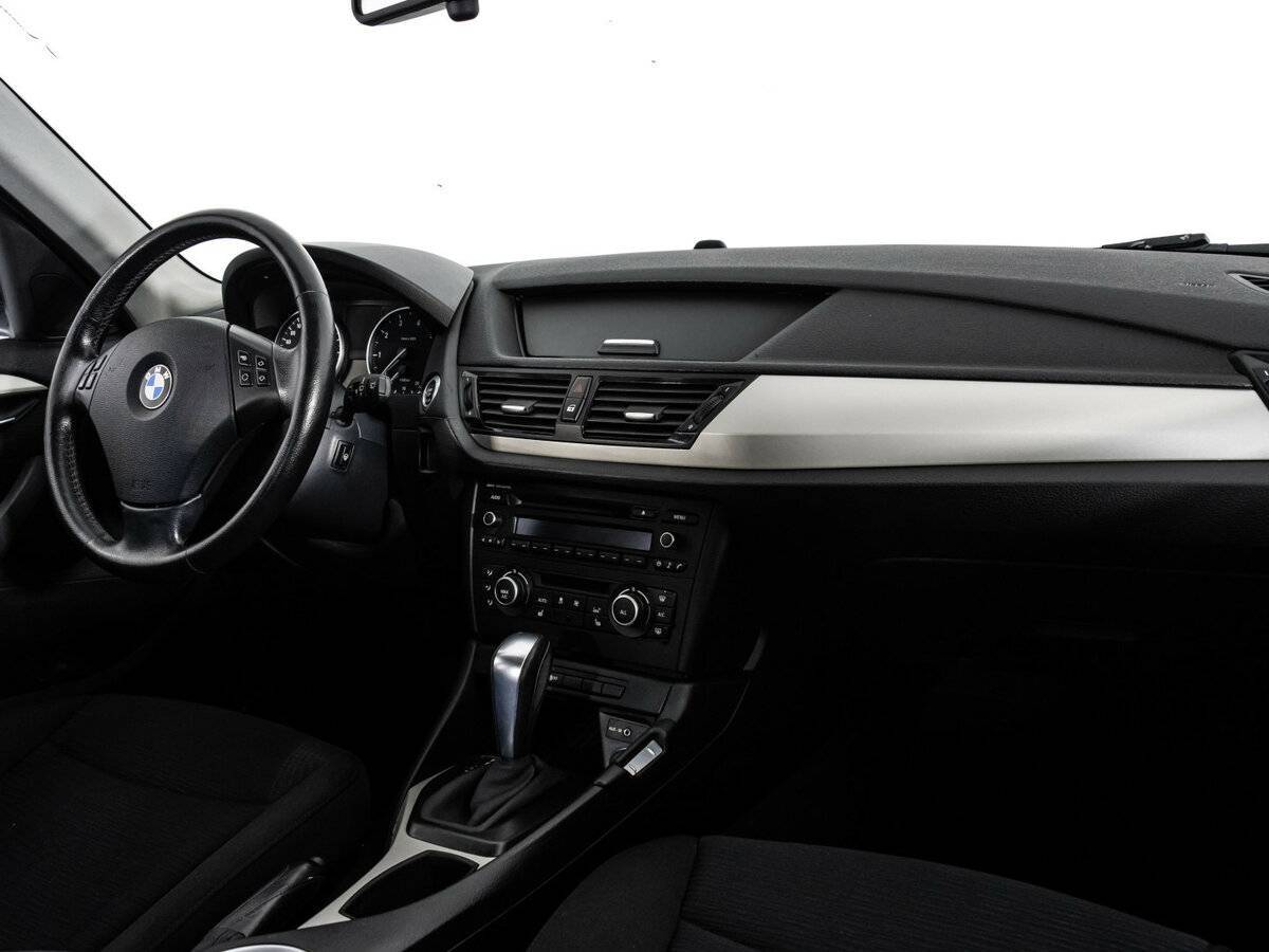 BMW X1 с пробегом — 2014 год. Фото: #8