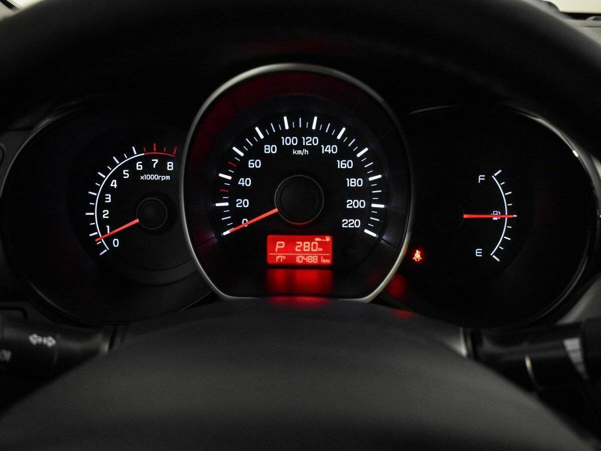 Kia Rio с пробегом — 2016 год. Фото: #16