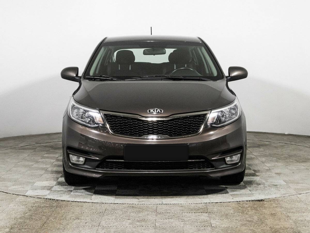 Kia Rio с пробегом — 2016 год. Фото: #1