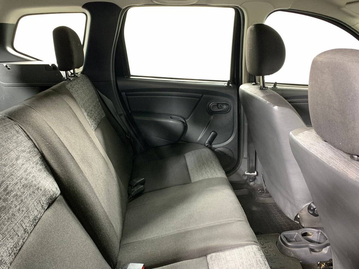 Renault Duster с пробегом — 2013 год. Фото: #16