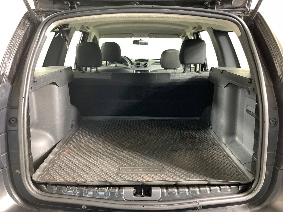 Renault Duster с пробегом — 2013 год. Фото: #18