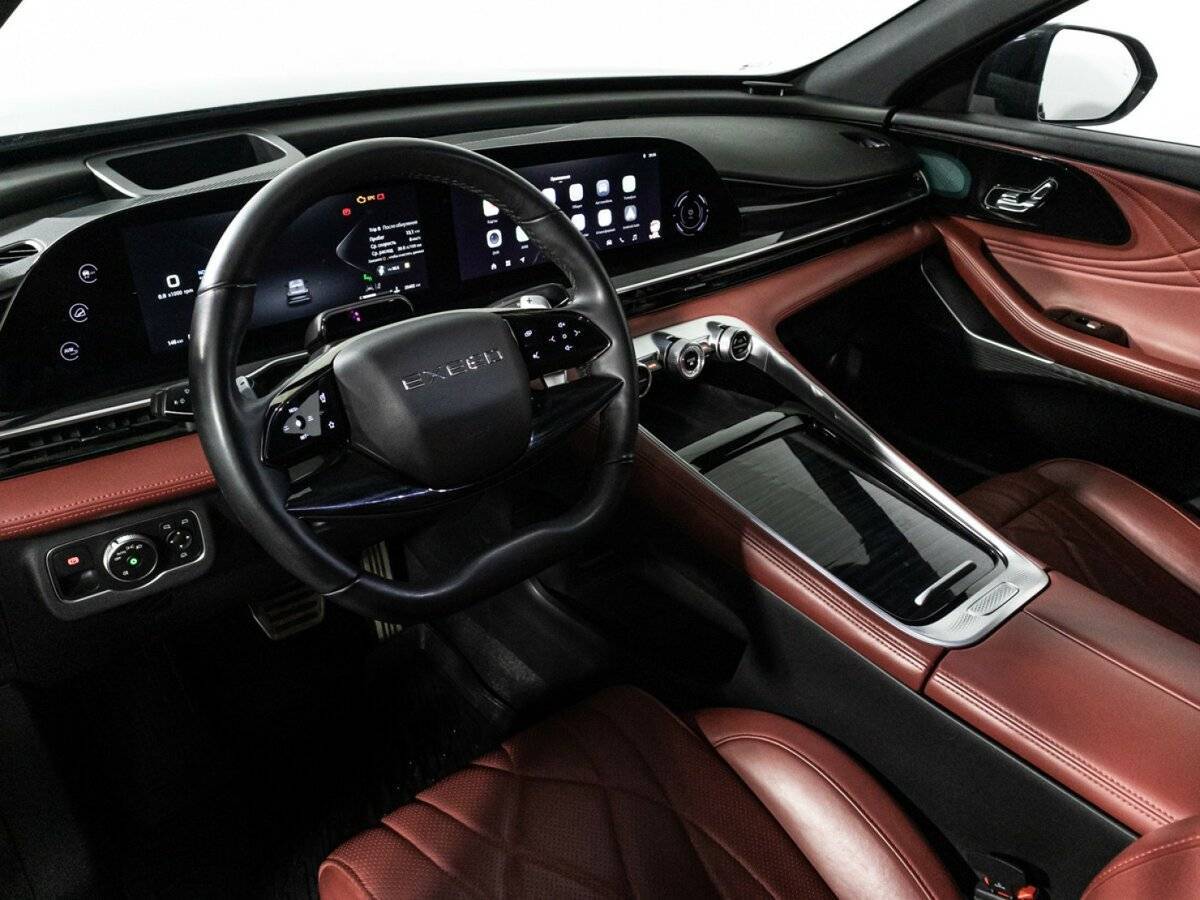 EXEED RX с пробегом — 2023 год. Фото: #10