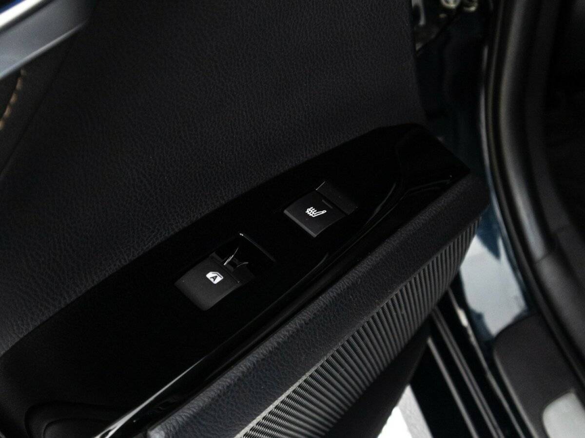 Toyota Camry с пробегом — 2019 год. Фото: #14