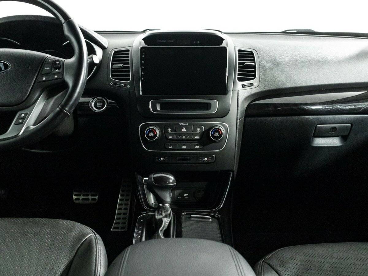 Kia Sorento с пробегом — 2020 год. Фото: #13