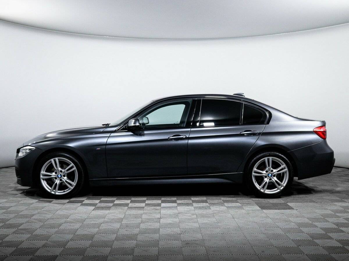 BMW 3 серии с пробегом — 2017 год. Фото: #7