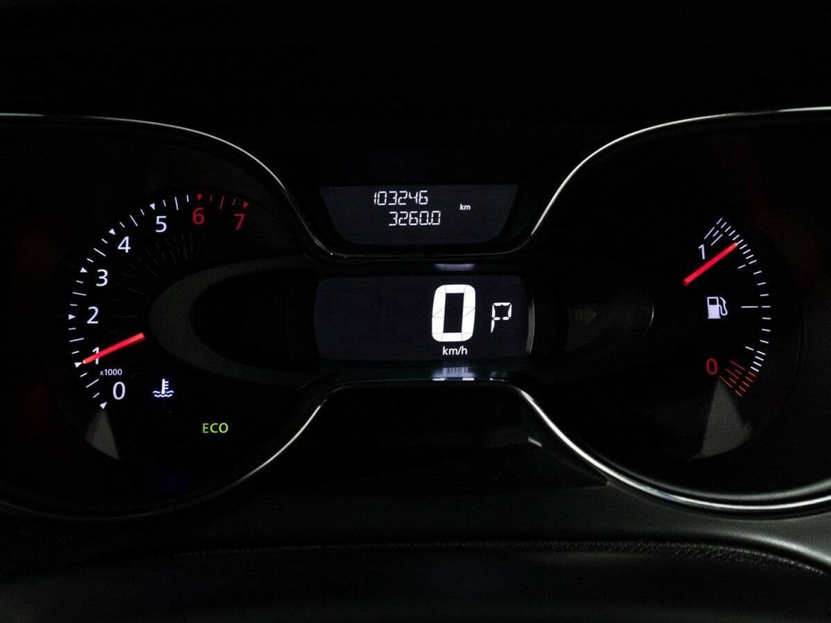 Renault Kaptur с пробегом — 2017 год. Фото: #11