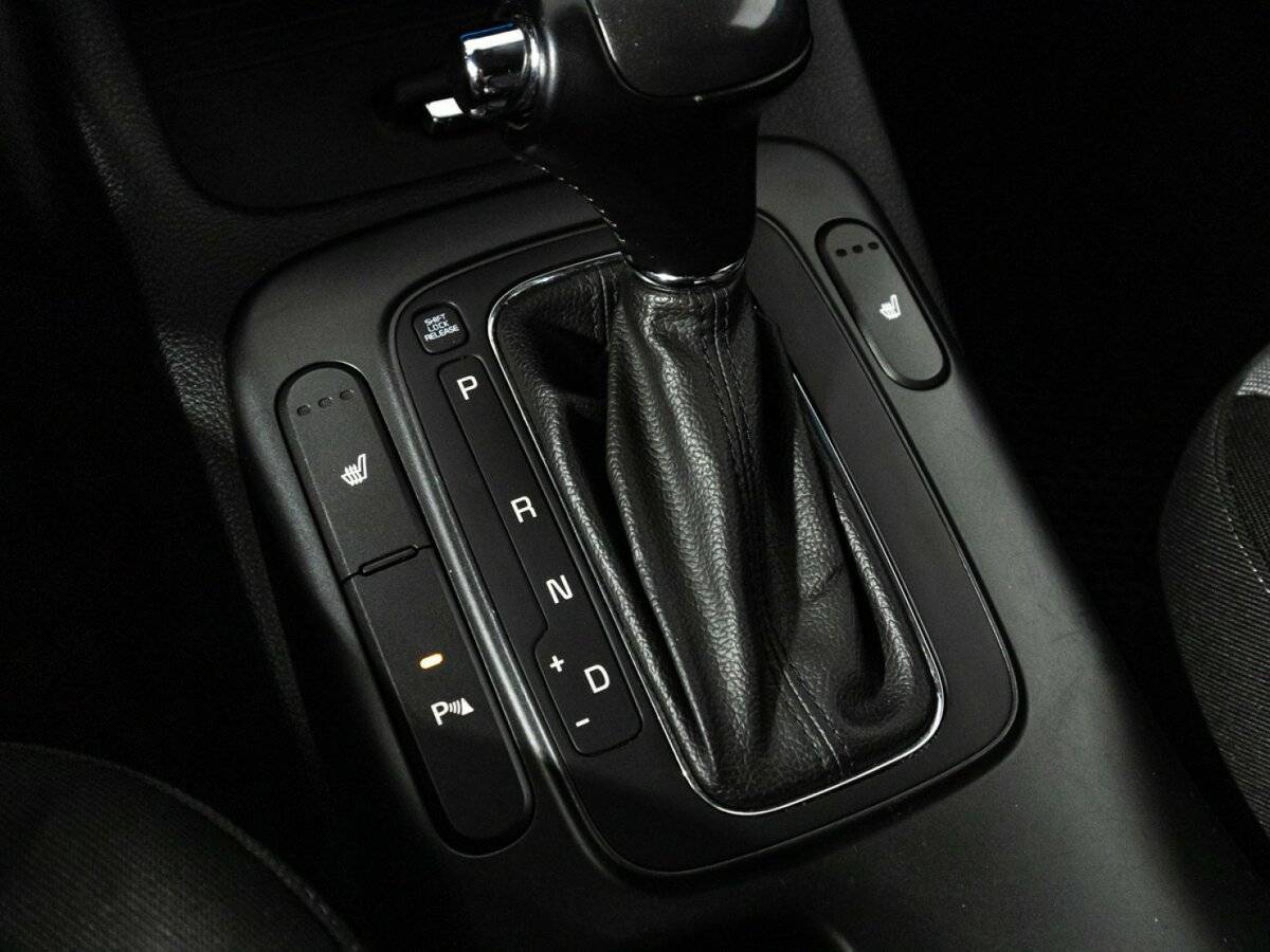 Kia Cerato с пробегом — 2014 год. Фото: #18