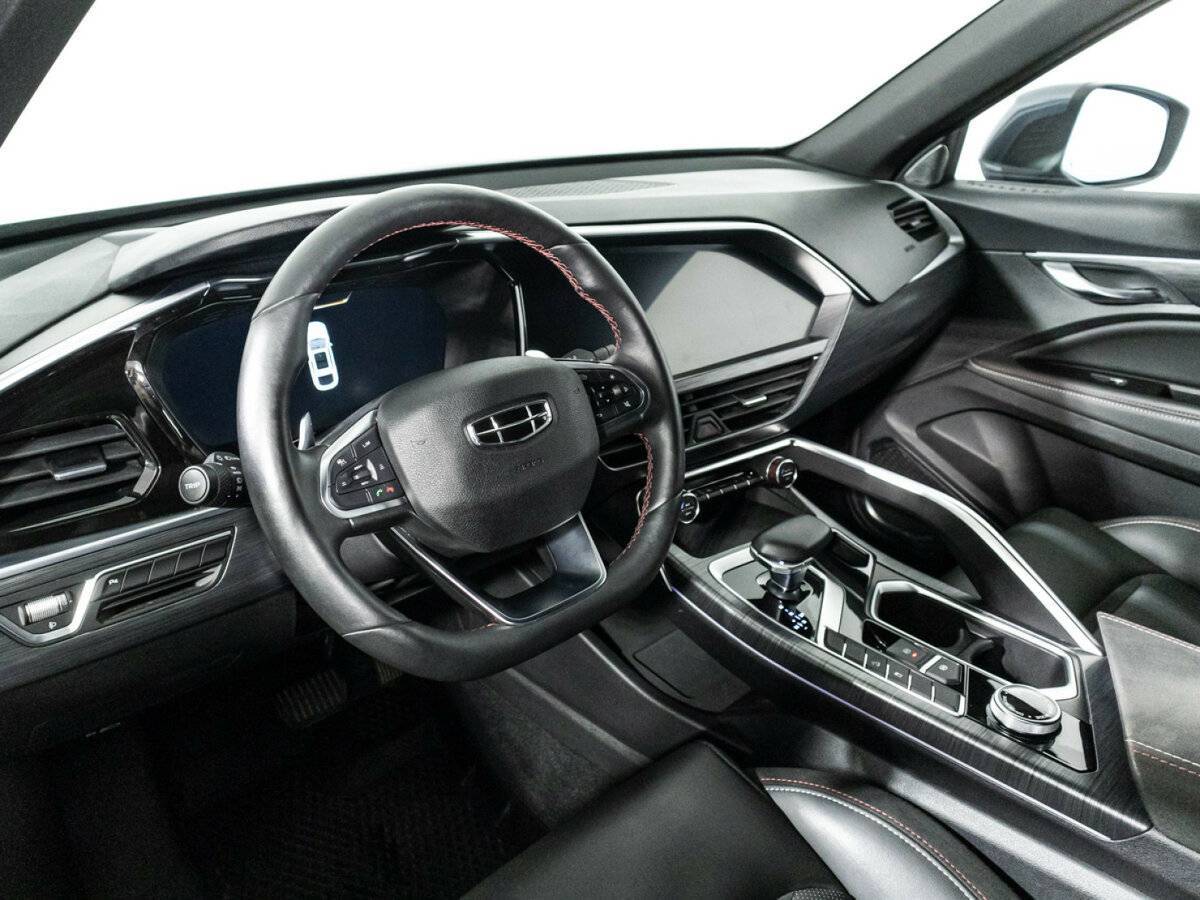 Geely Tugella с пробегом — 2022 год. Фото: #10