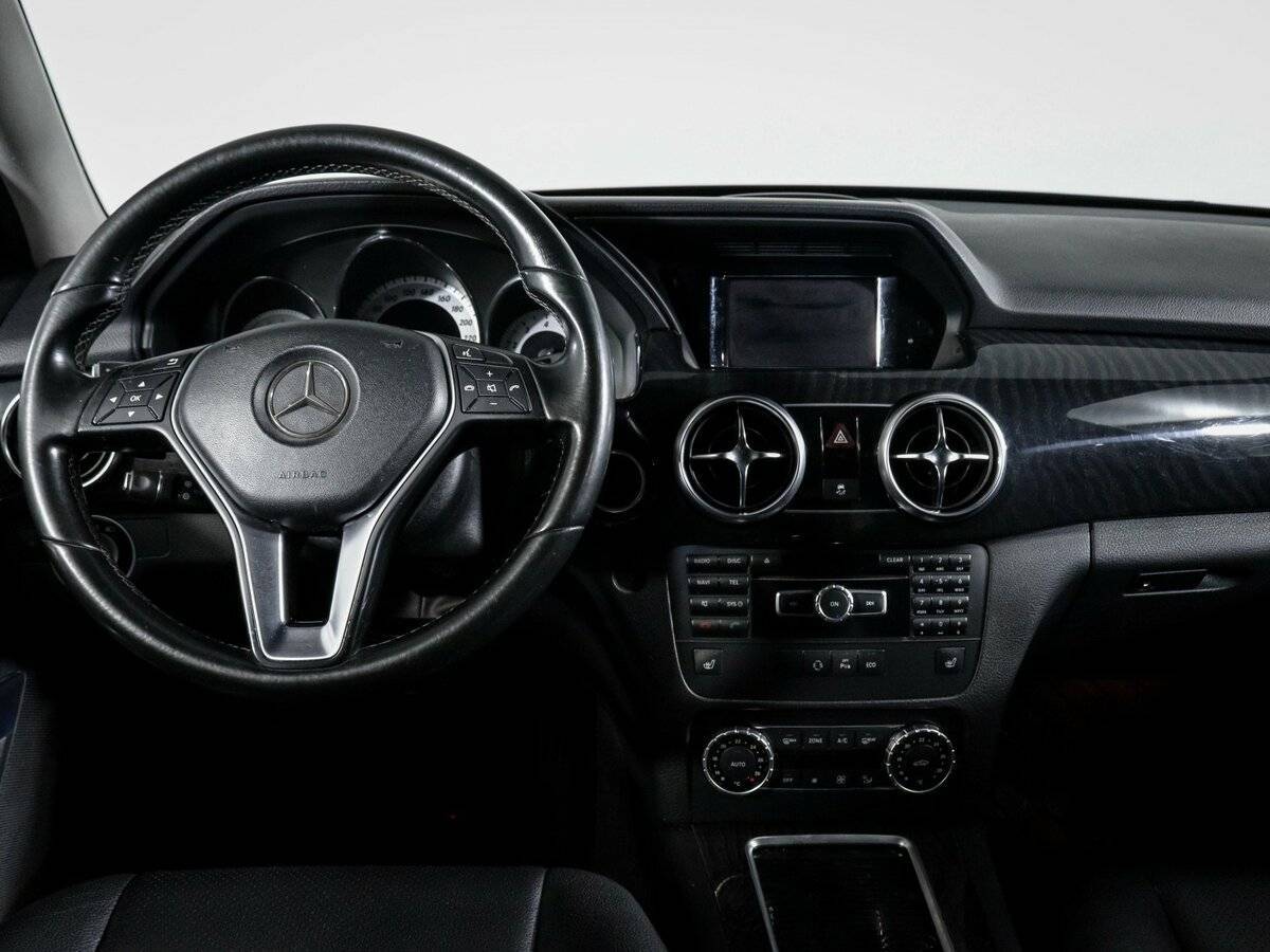 Mercedes-Benz GLK-Класс с пробегом — 2014 год. Фото: #9