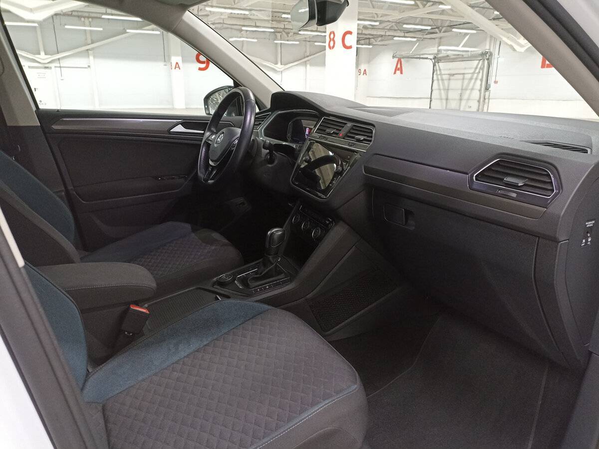 Volkswagen Tiguan с пробегом — 2020 год. Фото: #10