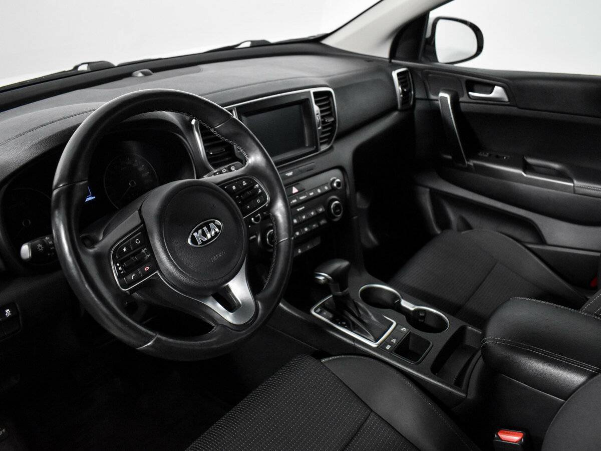 Kia Sportage с пробегом — 2016 год. Фото: #8