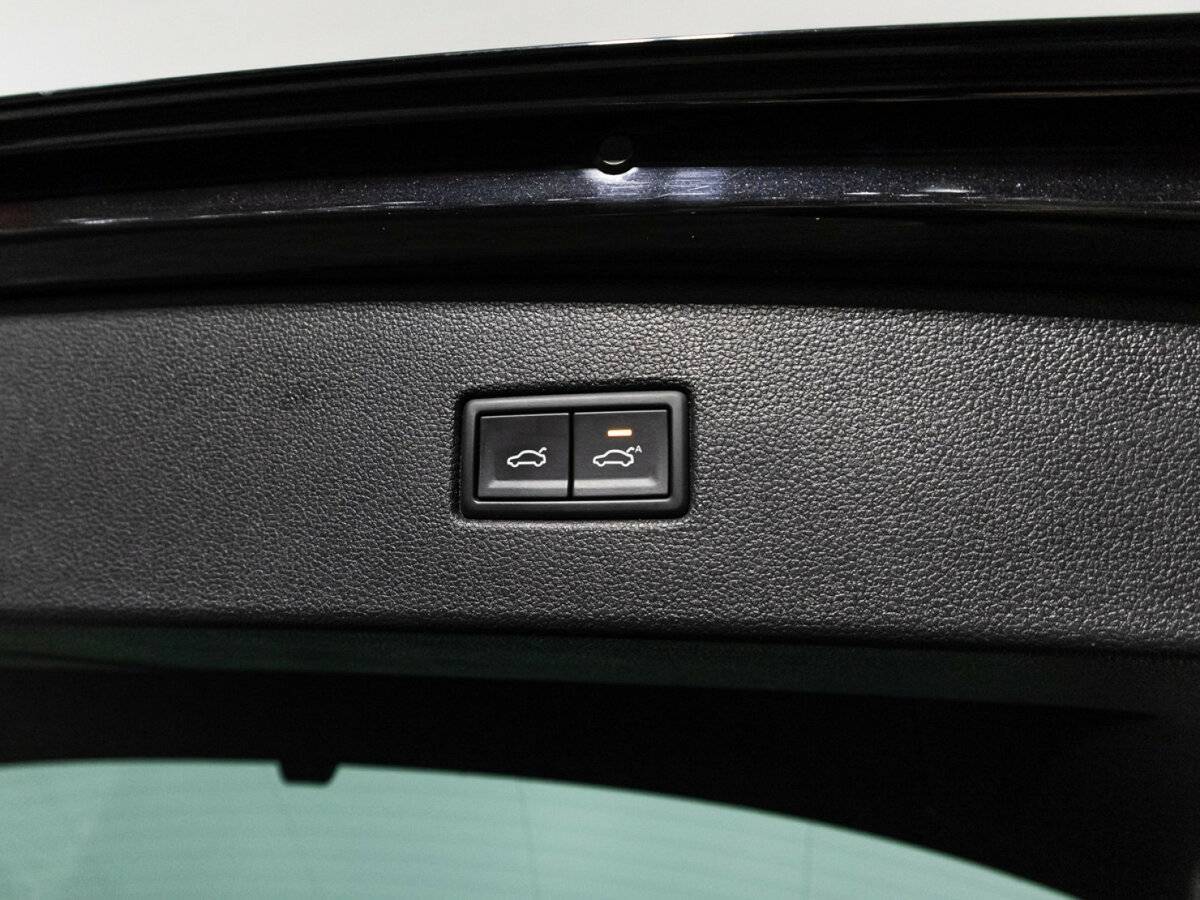 Volkswagen Tiguan с пробегом — 2018 год. Фото: #15