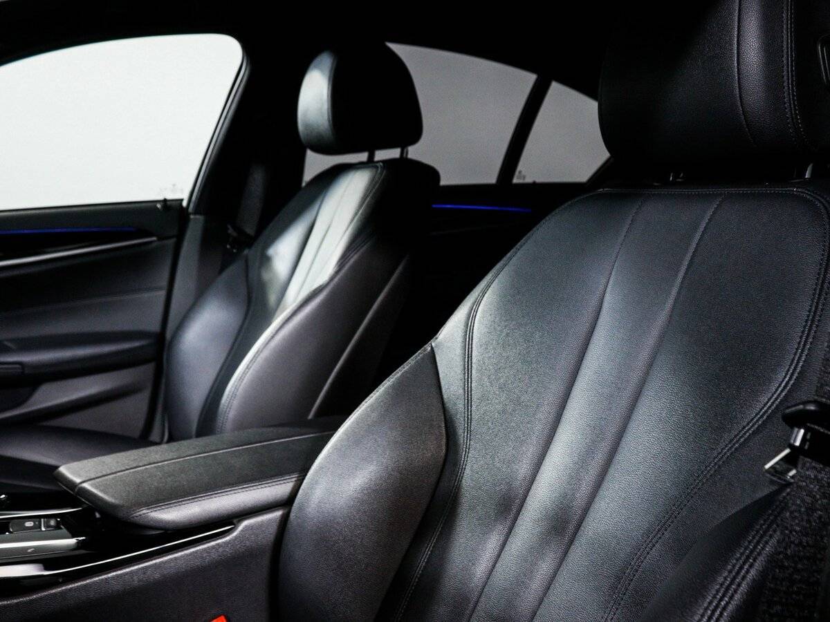 BMW 5 серии с пробегом — 2018 год. Фото: #16