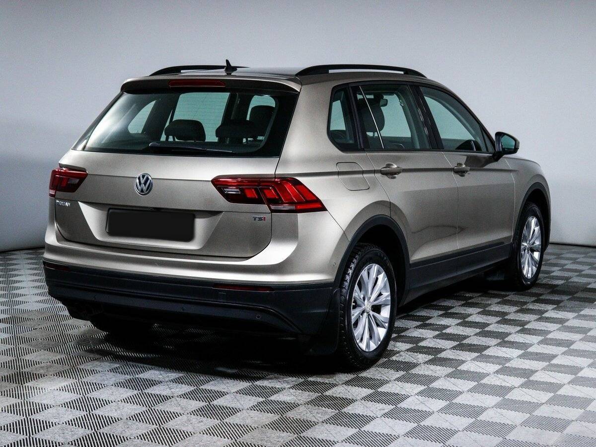 Volkswagen Tiguan с пробегом — 2017 год. Фото: #4