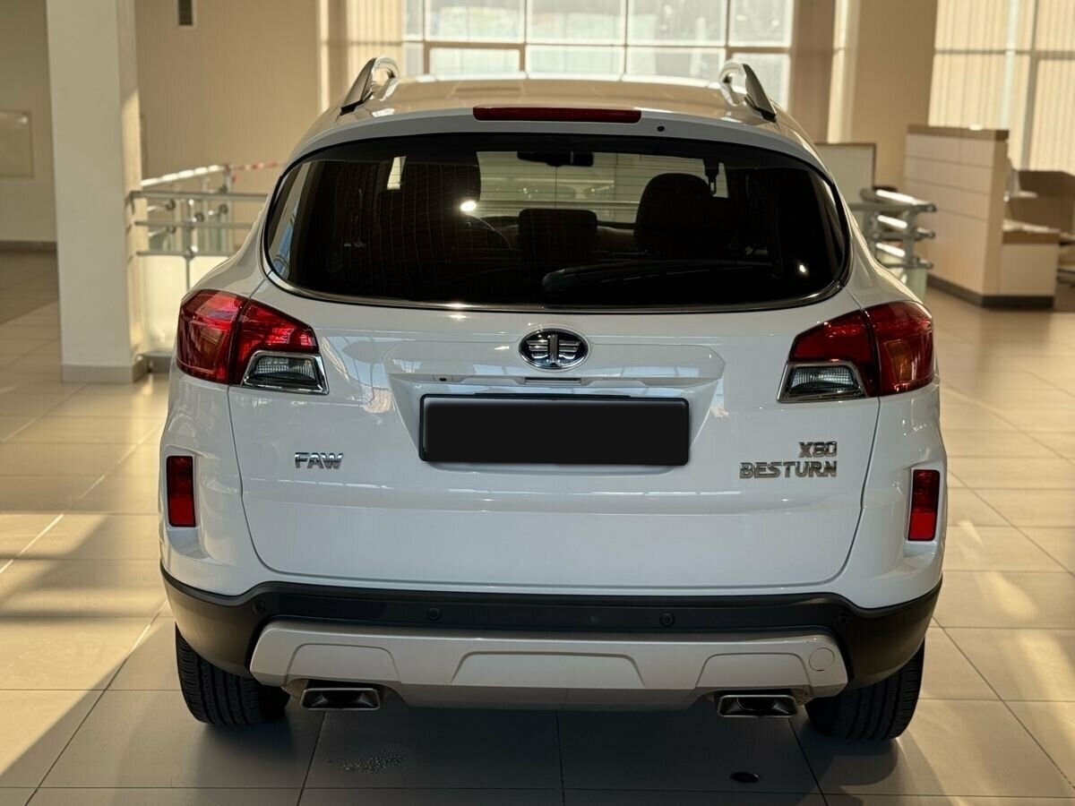 FAW Besturn X80 с пробегом — 2017 год. Фото: #5