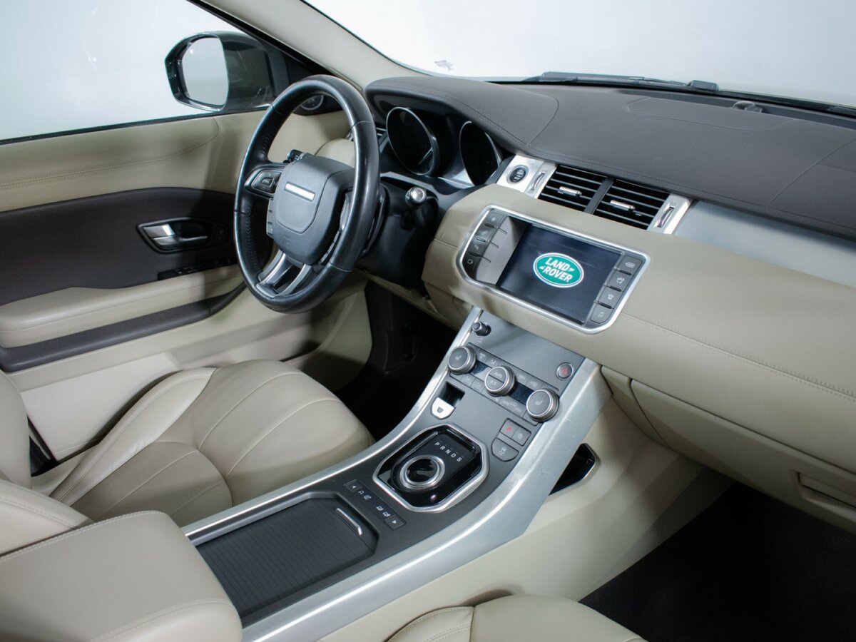 Land Rover Range Rover Evoque с пробегом — 2017 год. Фото: #6