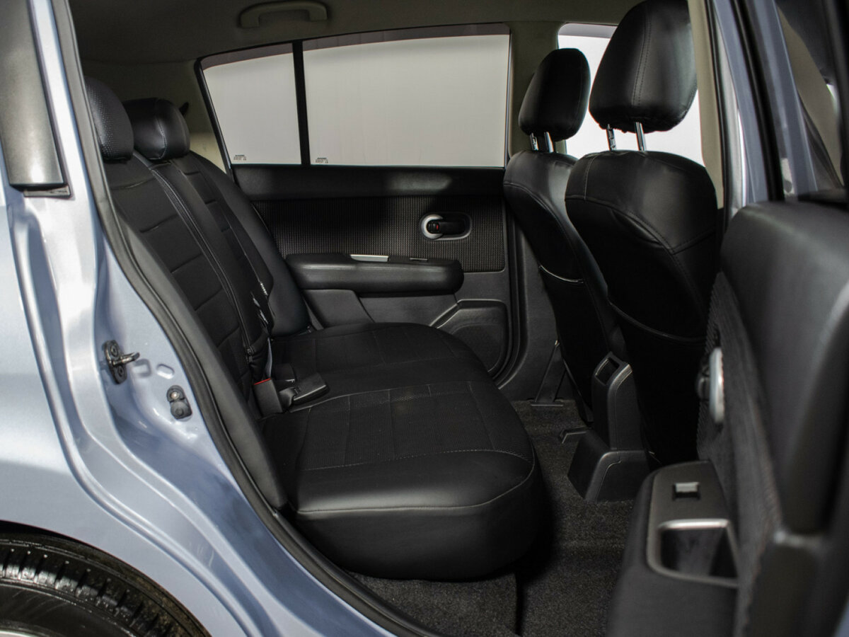 Nissan Tiida с пробегом — 2013 год. Фото: #9