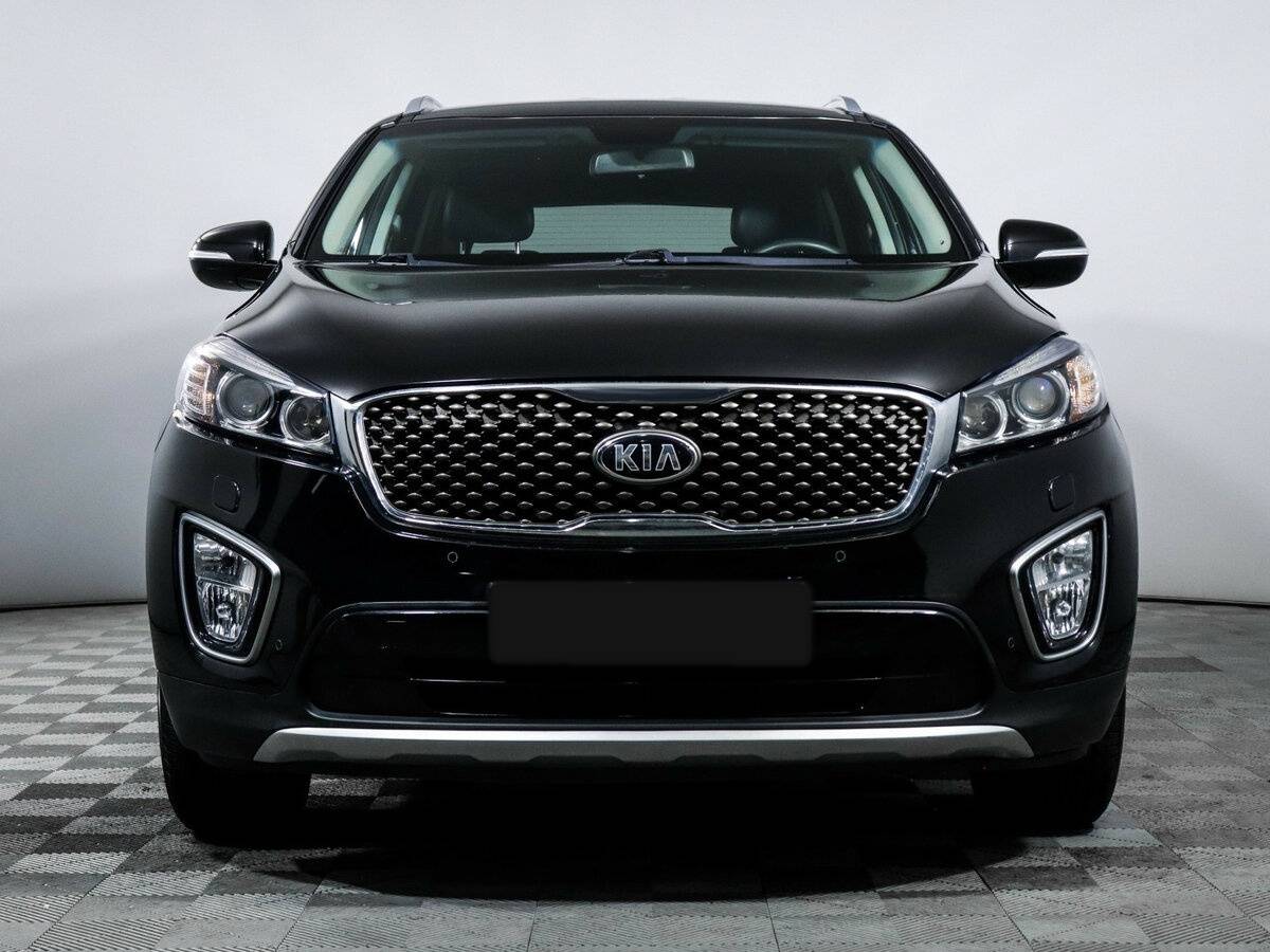 Kia Sorento с пробегом — 2017 год. Фото: #1