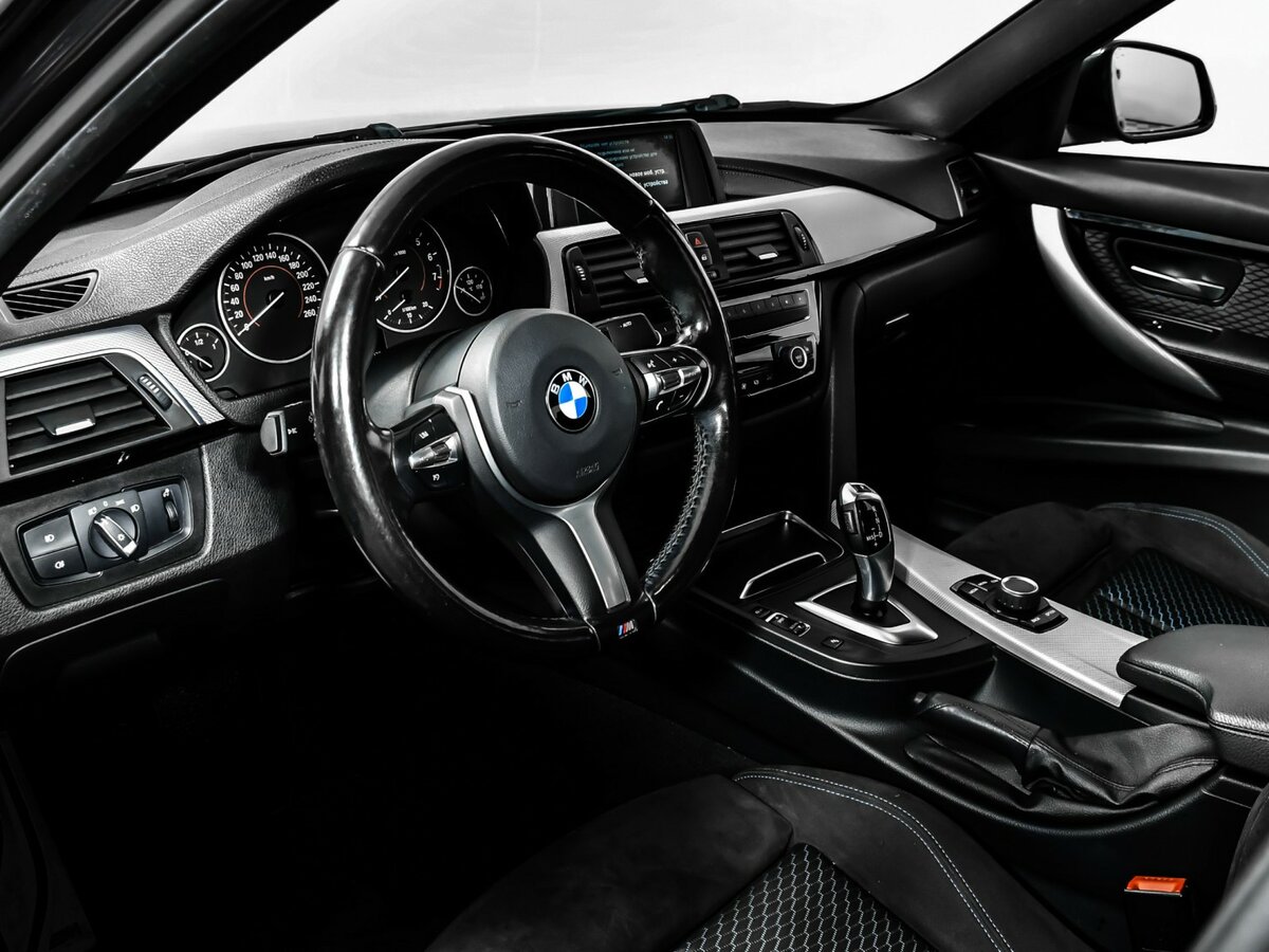 BMW 3 серии с пробегом — 2017 год. Фото: #10